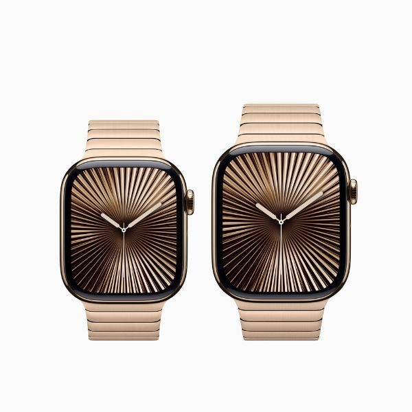 Apple Watch Series 10 Titanium Gold